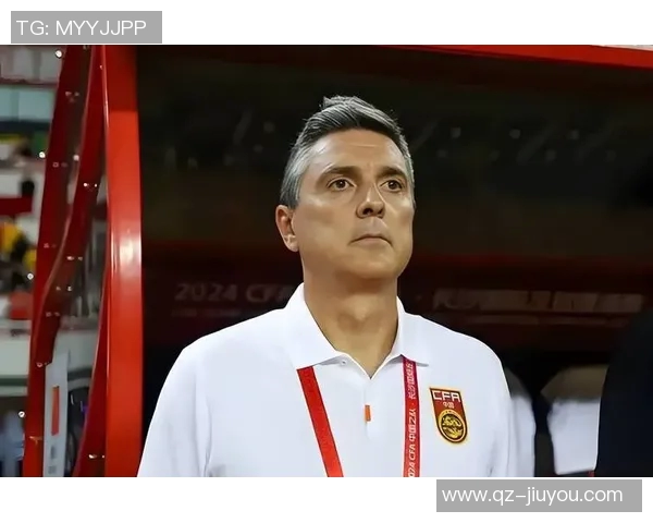 李明家族颜值爆表李嗣镕首秀进球姐姐赛后温馨祝贺